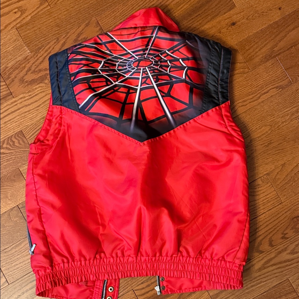 Men's Red Spyder vest - Picture 9 of 9